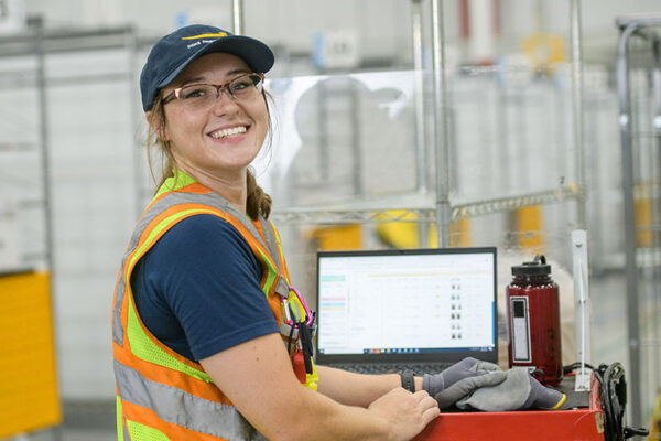 Customer Serv/Warehouse Associate